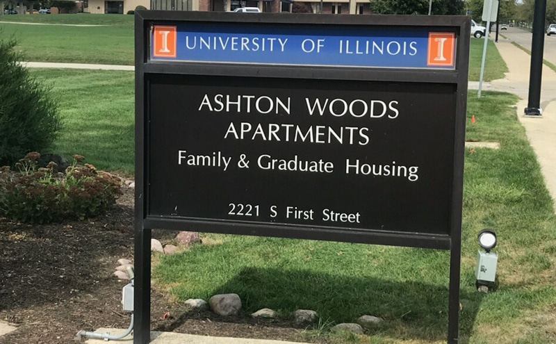 Ashton Woods Apartments sign